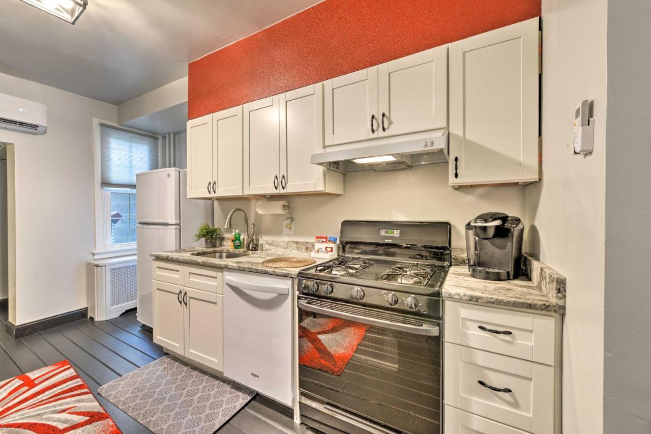 Walkable Philly Crash Pad In Coveted Passyunk!