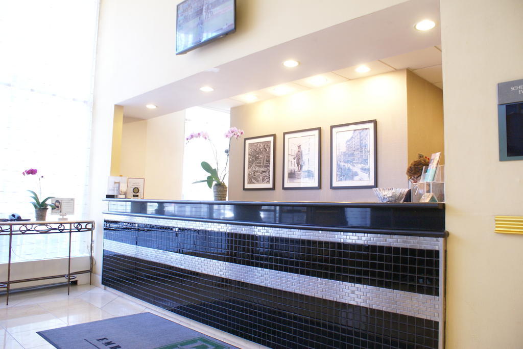 Hotel Embassy - Center