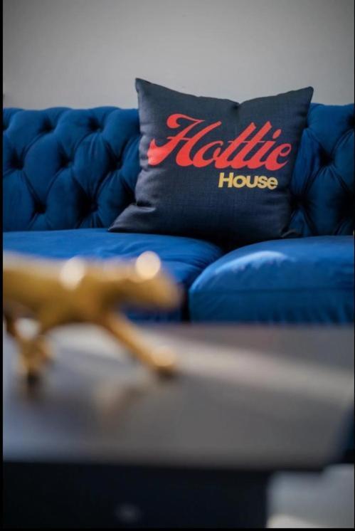 Apartment Thehottiehouse: Fun Fantasy Experience Apt On Blvd Philadelphia