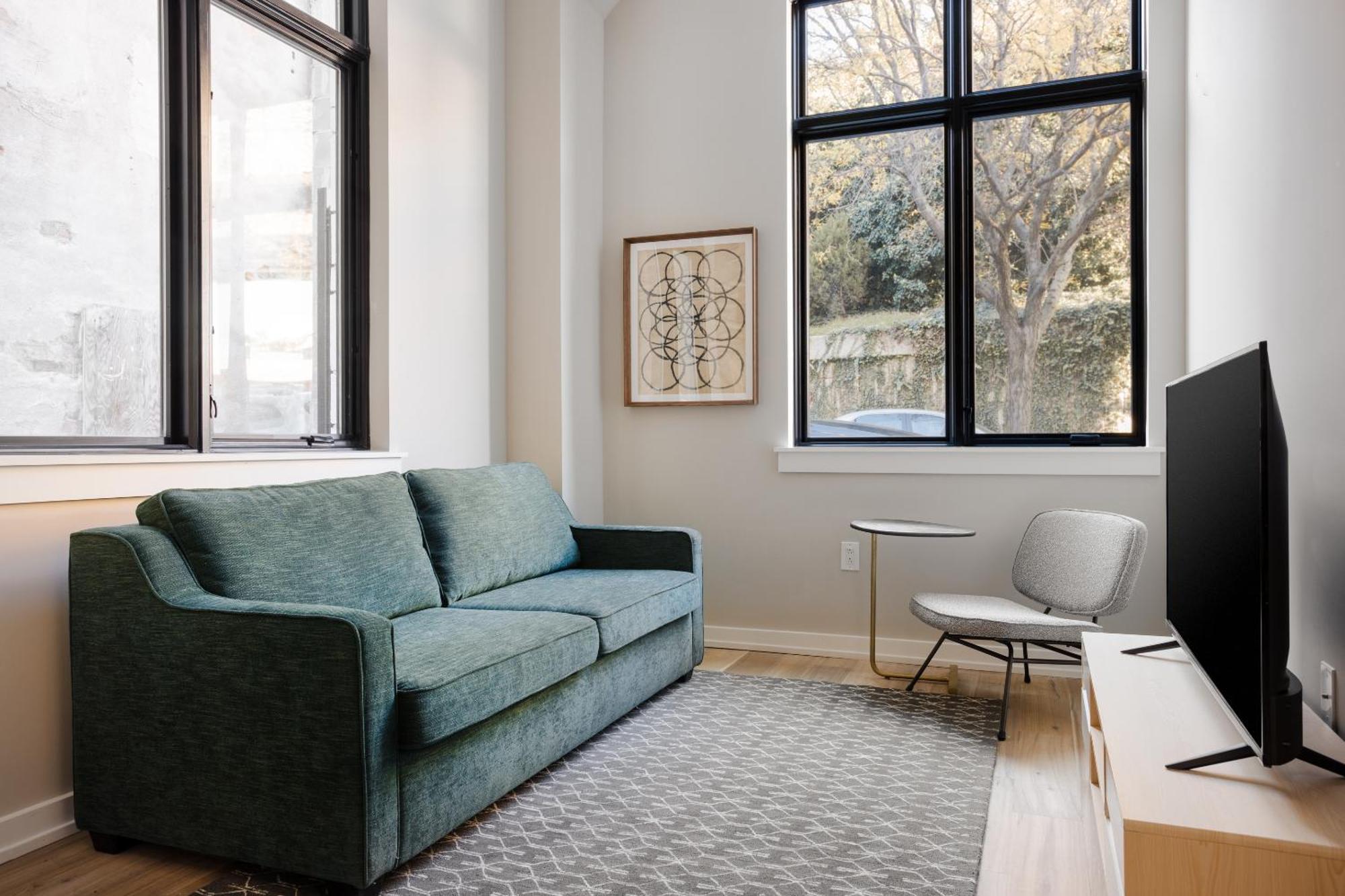 Sonder The Edison Aparthotel *