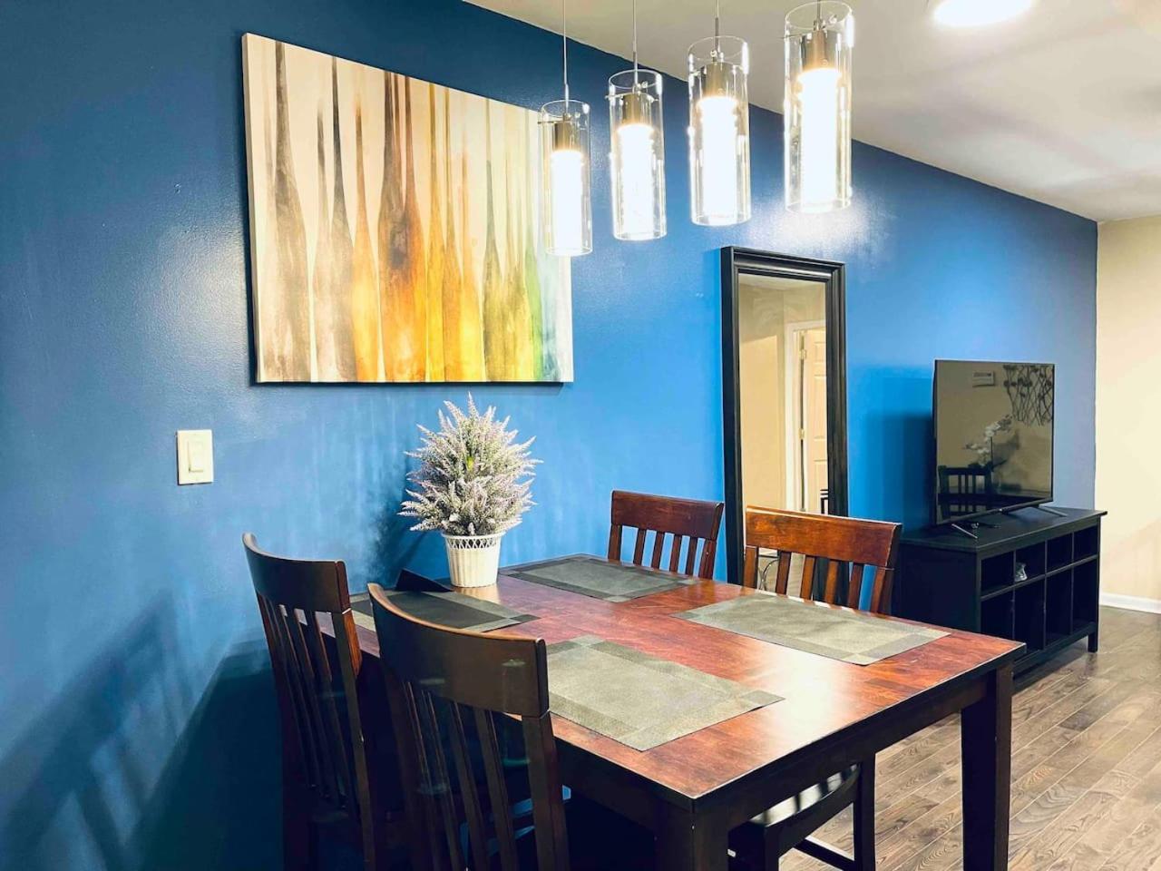 Lovely 1bd Near Magic Garden In Center Apartment *