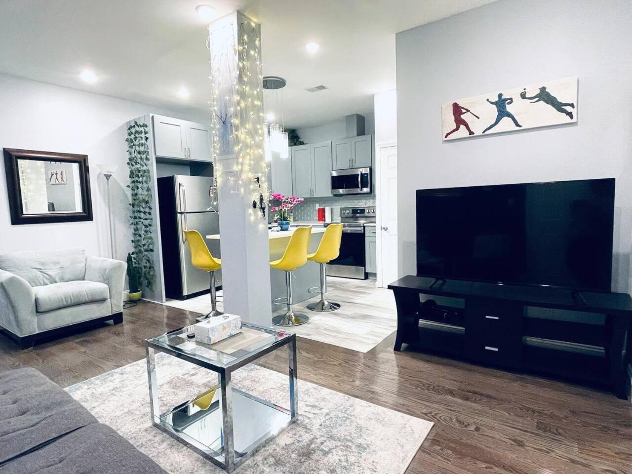 Apartment Stunning 1bedroom In Center *