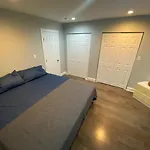 Cozy Chic Apartments