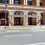 Sonder Liberty Place