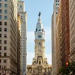Frontdesk I Mariner\'S Court Apts Northern Liberties Philadelphia
