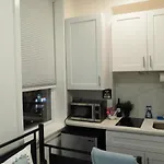 Tiny Studio Near Liberty Bell Philly