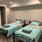 Modern 3 Bedroom 2 Ba With Patio