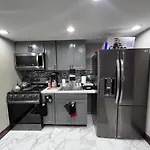 Luxury 1 Bedroom Apartment In Philadelphia