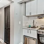 Elevator Newly Renovated Rittenhouse Square 1Br W/D, 3 Blocks To Park!