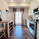 Stay At Luna On Ridge Ave