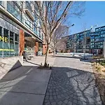 Northern Liberty C Artist Home 2 Bedrooms Apt & Loft Sleeps Up To 11