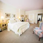 La Reserve Bed And Breakfast