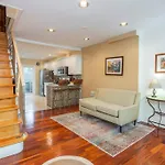 Walk Everywhere From Renovated 3Bd Bella Vista Gem