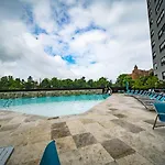 Avenue A601 Perfect 1Br With A Gym, Parking, Pool