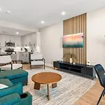 Nolibs, By Fishtown, Rooftop Access, King Bed, Sleeps 4Ppl, Wifi
