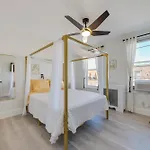 Philadelphia Vacation Rental About 4 Mi To Center City