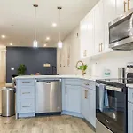 4-Bedrm4-Bath-Patiowifi-Wdcoffeeparking