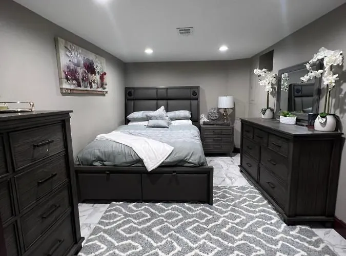 Luxury 1 Bedroom Apartment In Philadelphia