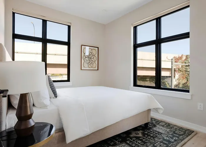 Sonder By Marriott Bonvoy The Edison Apartments Old City