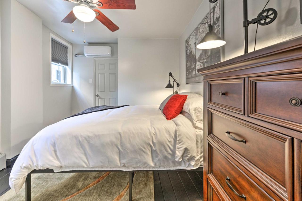 Walkable Philly Crash Pad In Coveted Passyunk! Philadelphia