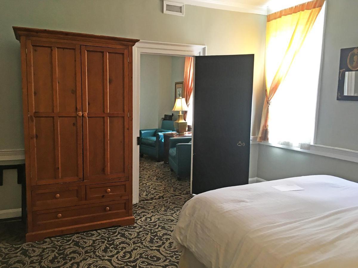 Morris House Hotel 3*