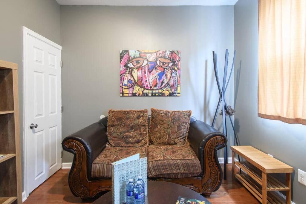 Apartment Italian Casetta In Thee Italian Market South Philly *