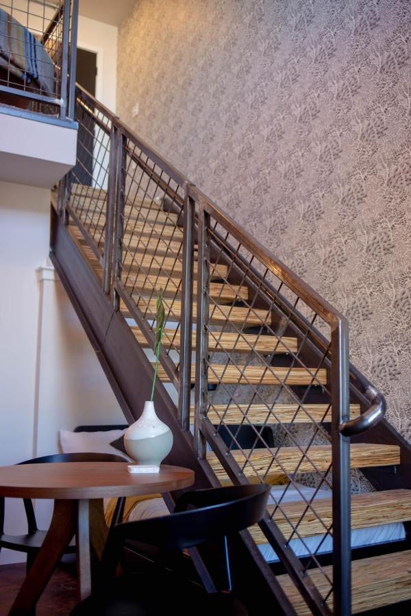 Center Loft, Contactless Check In, Mayor's Study Apartment *