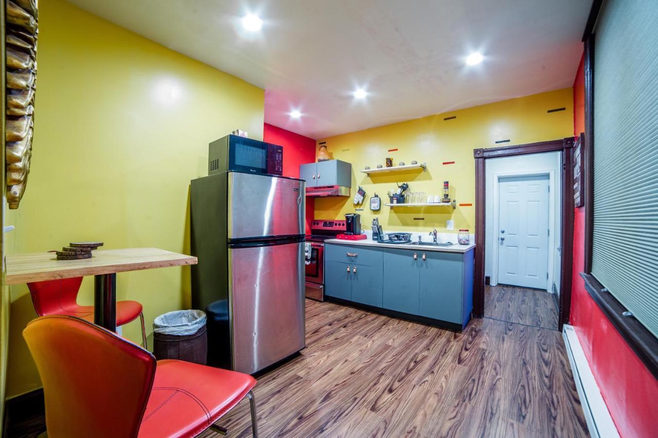 Private! Cool! Comfy! 1 Bedroom Apt. * Philadelphia
