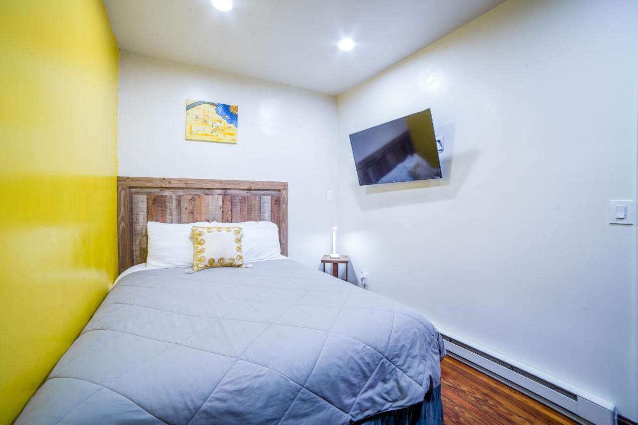 Private! Cool! Comfy! 1 Bedroom Apt. Apartment
