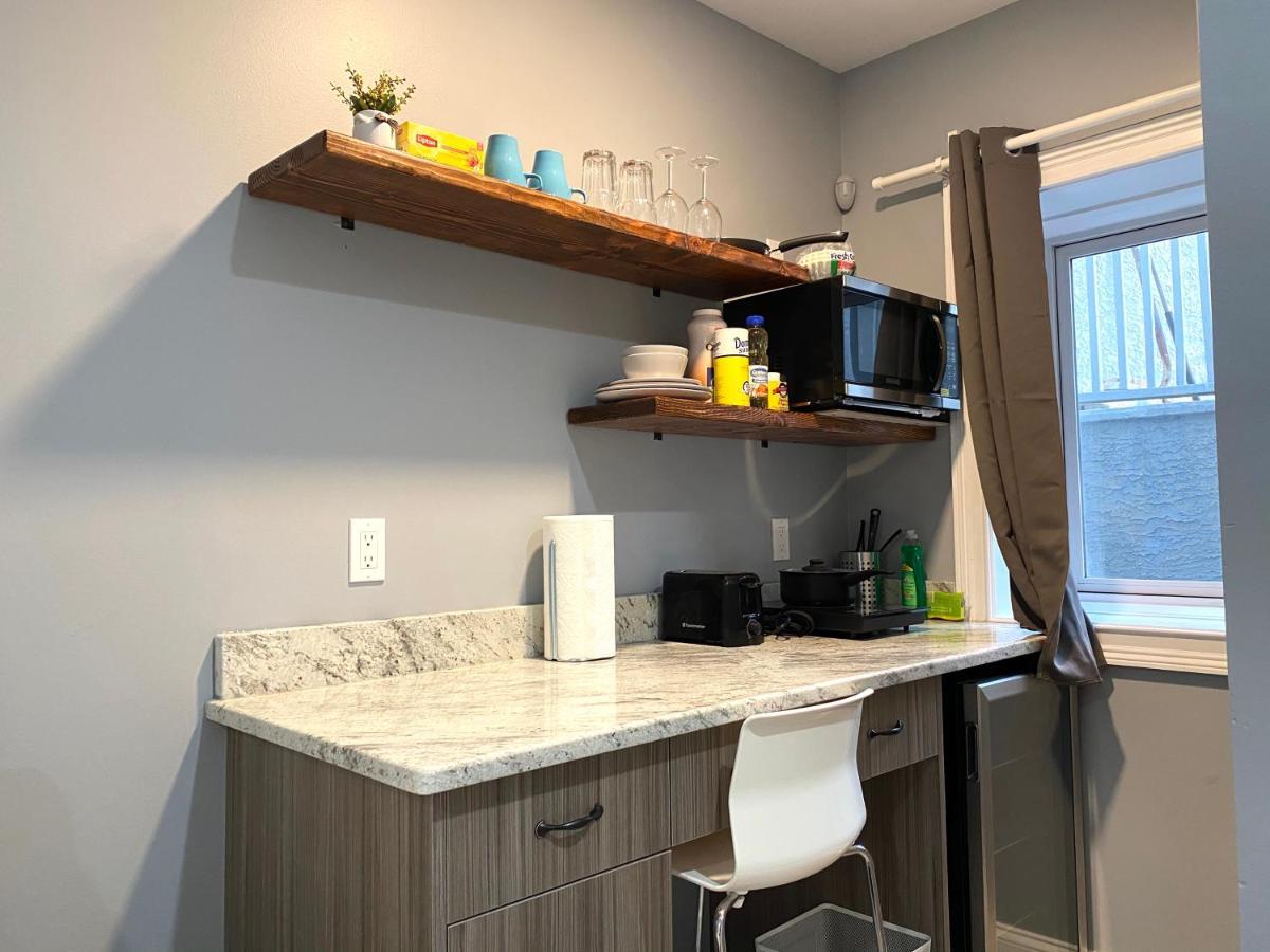 Alina & Fanny - 1212 Mt Vernon St Apartment *