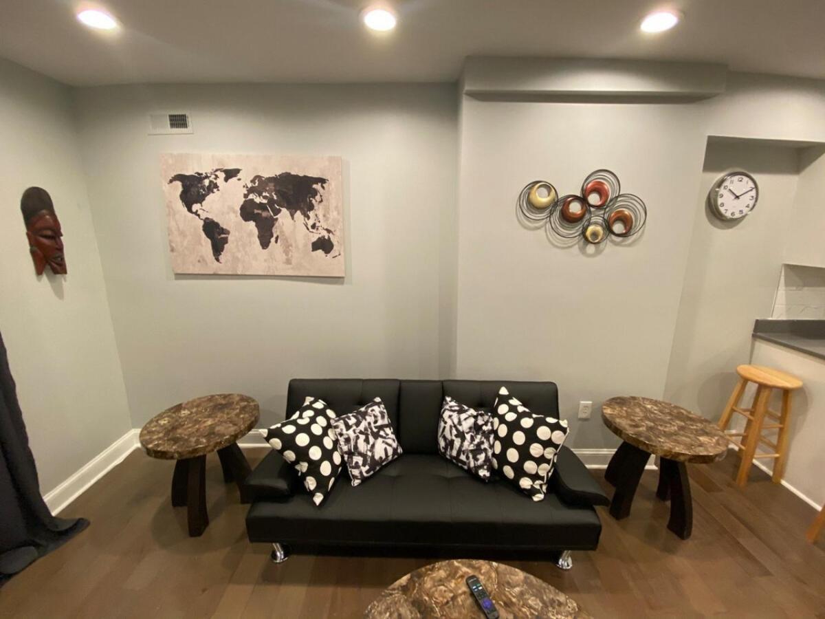 Cozy Chic Apartments Philadelphia