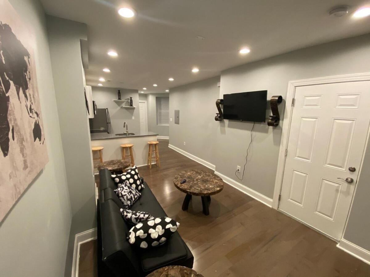 Cozy Chic Apartments