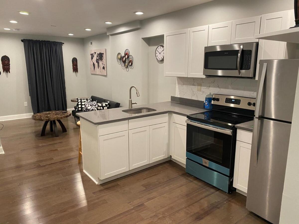 Cozy Chic Apartments * Philadelphia