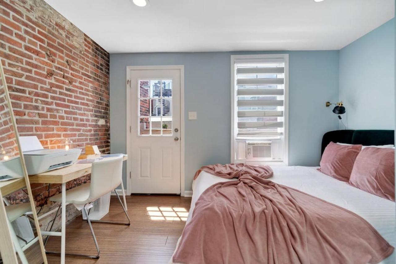 Stylish Rowhome-fishtown-near Shops Holiday home