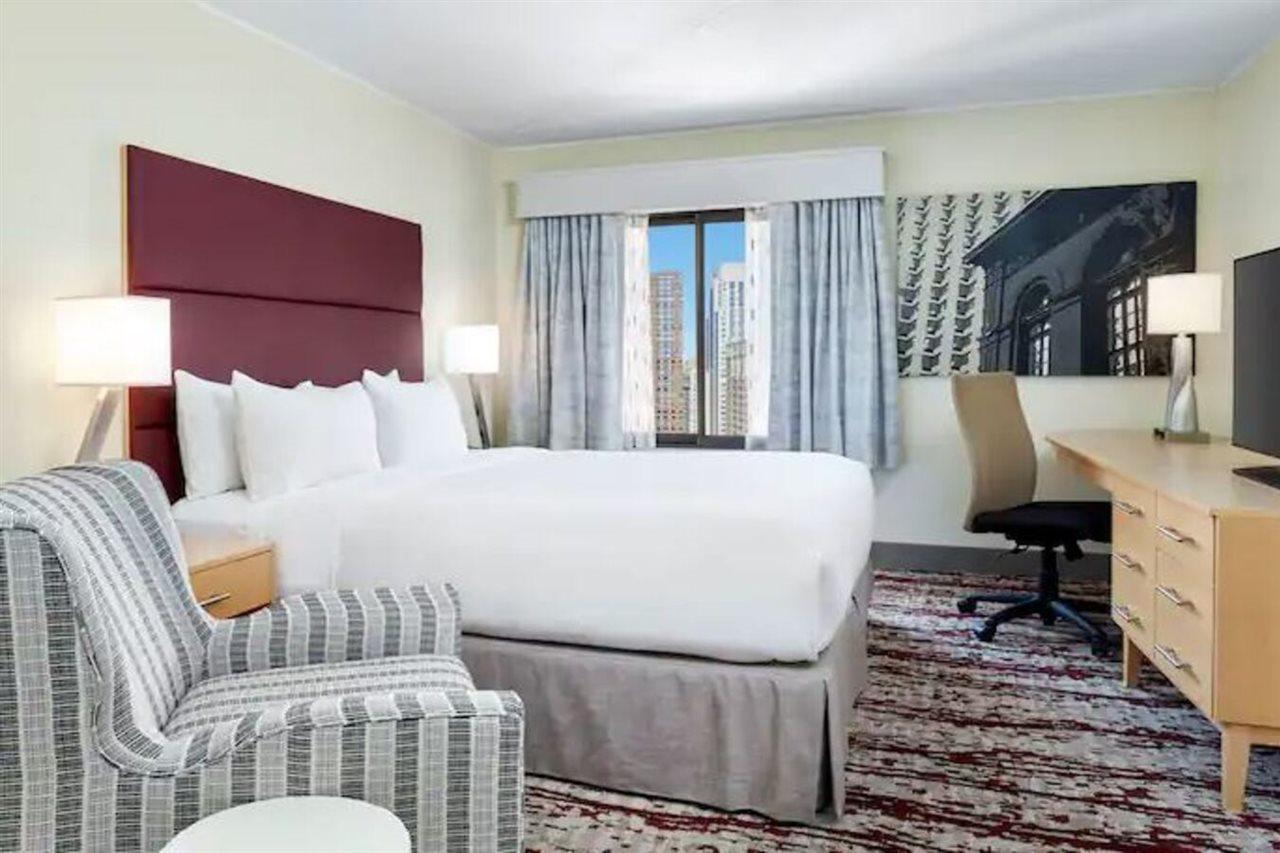 Hotel Doubletree By Hilton Center Philadelphia