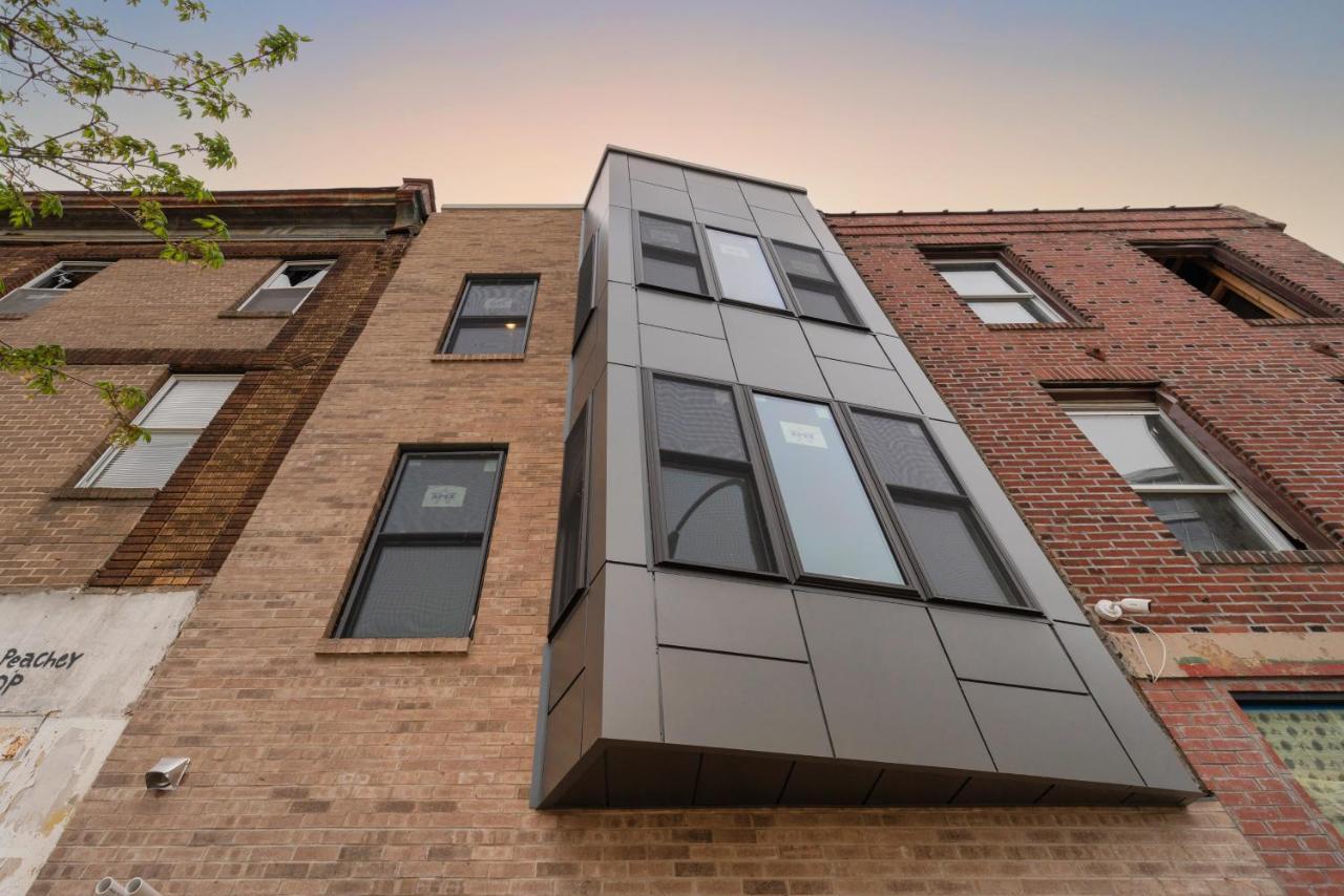 Modern 3 Bedroom 2 Ba With Patio Apartment *