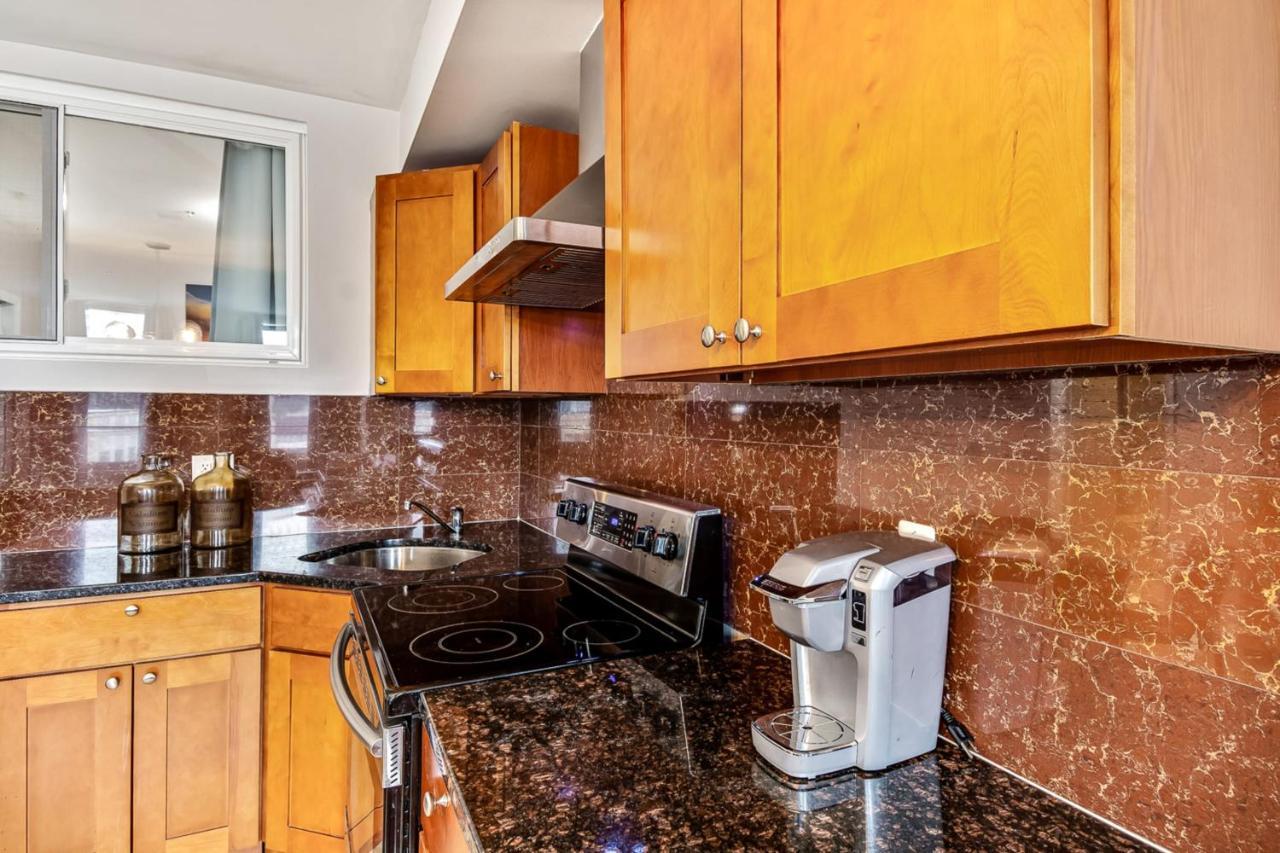 Gorgeous 2bd Next To The Convention Center And Reading Terminal * Philadelphia