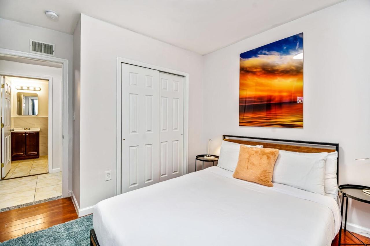 Gorgeous 2bd Next To The Convention Center And Reading Terminal Apartment Philadelphia