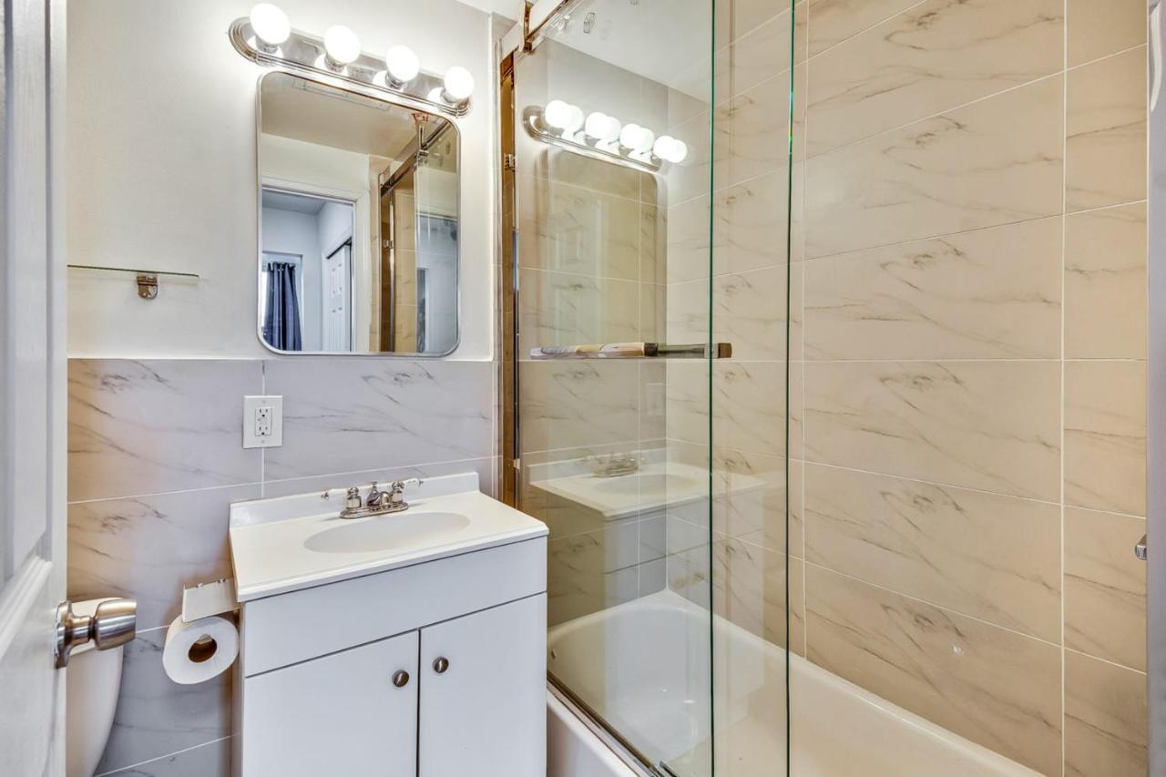 Gorgeous 2bd Next To The Convention Center And Reading Terminal Apartment Philadelphia