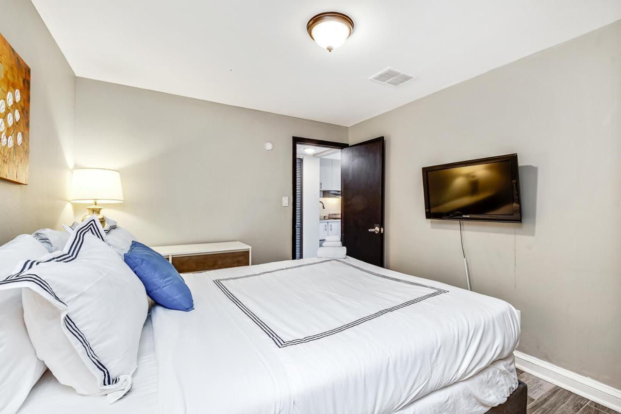 Elevator Newly Renovated Rittenhouse Square 1br W/d, 3 Blocks To Park! Apartment *