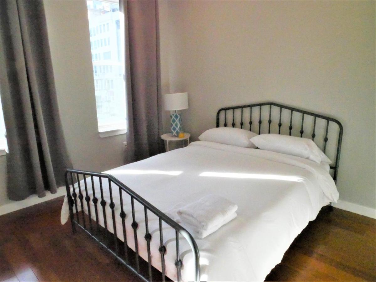 Central Philly Lofts Apartment *