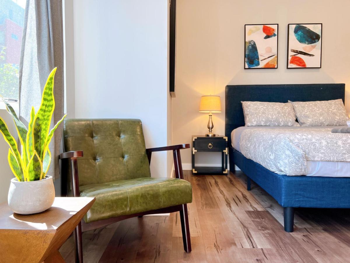 Apartment At Luna On Ridge Ave