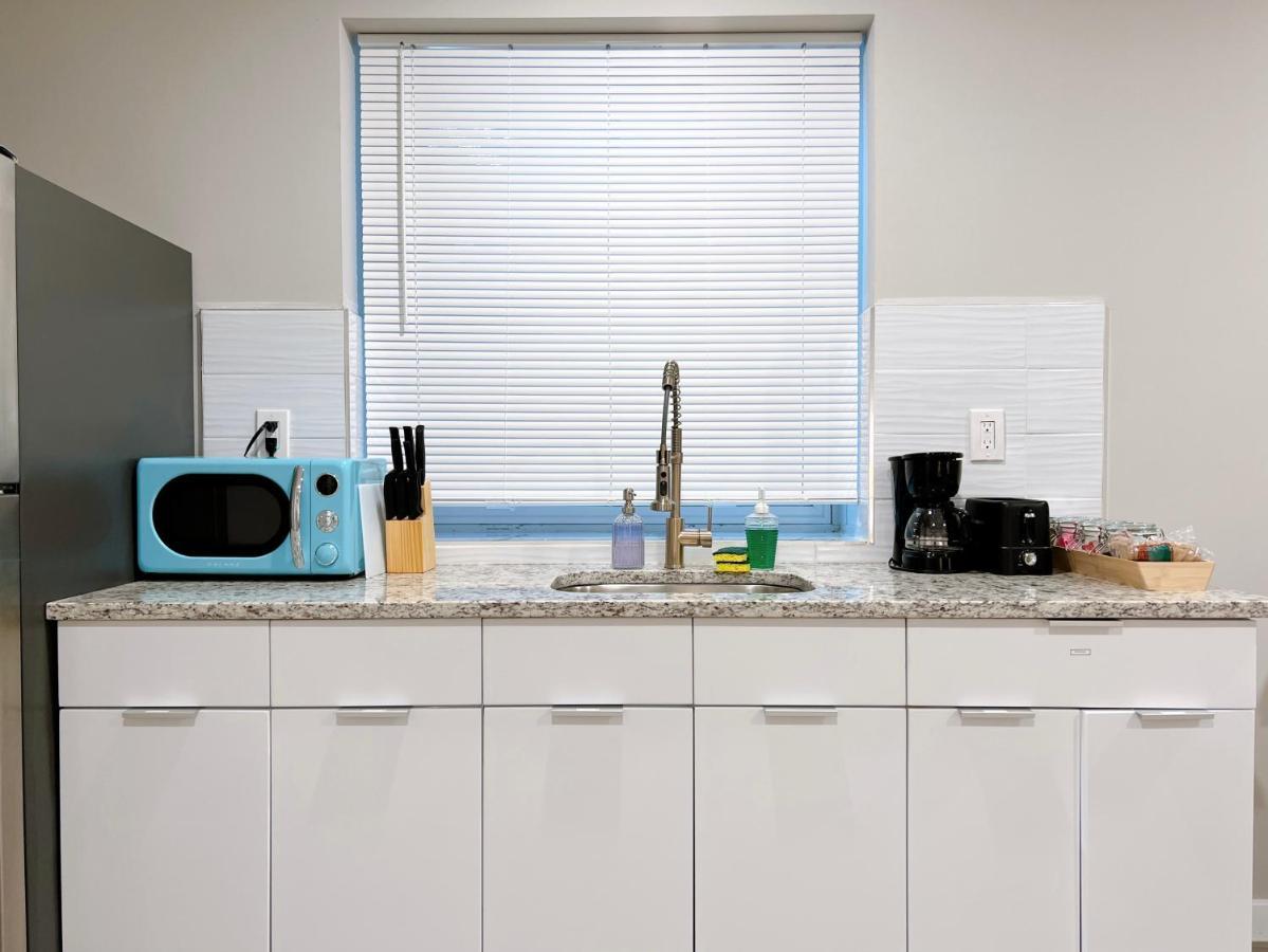 Apartment At Luna On Ridge Ave *