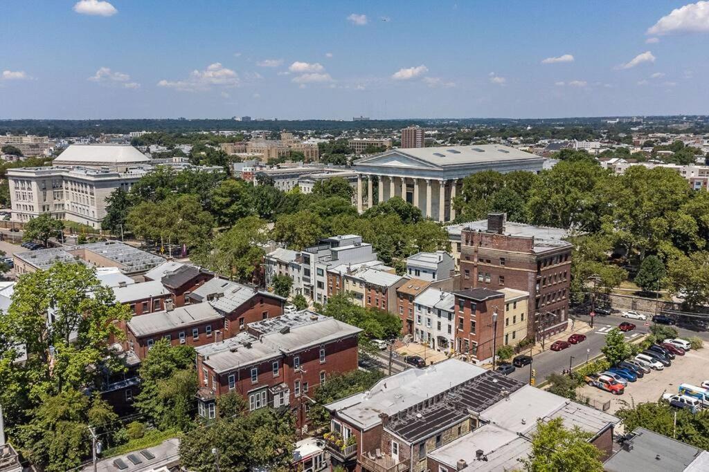 Apartment Trendy Fairmount Gem-5 Star Location, Roof Deck, Parking, Gr8 For Families