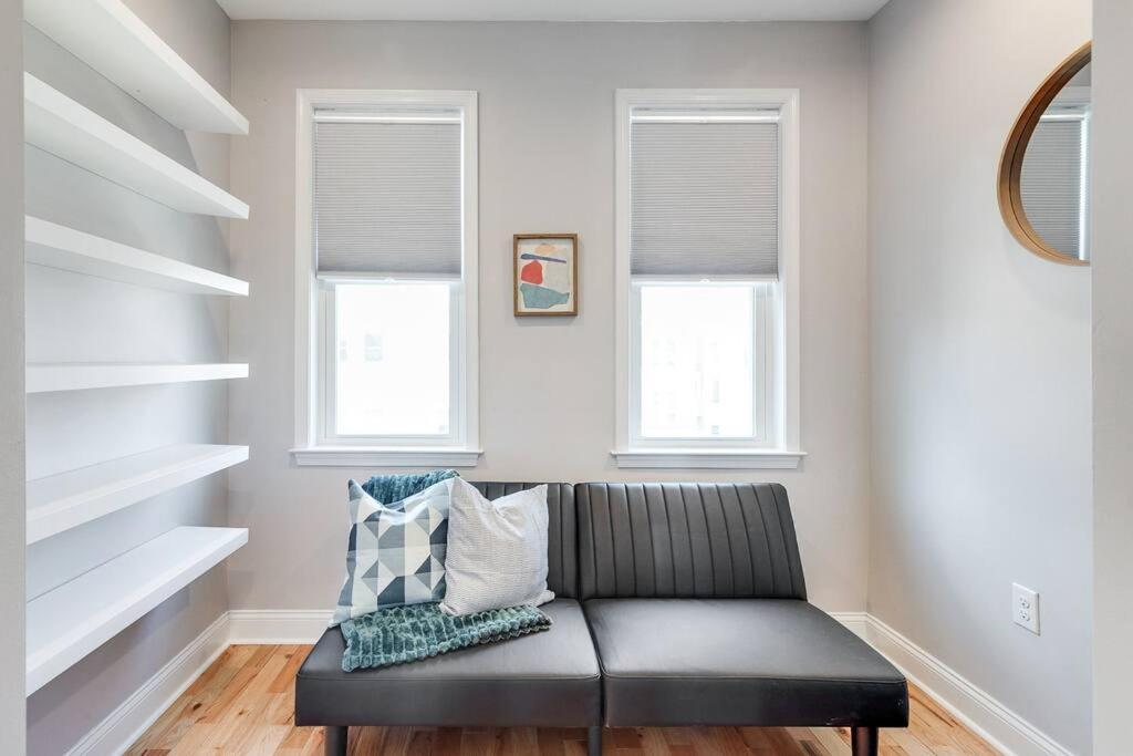 Trendy Fairmount Gem-5 Star Location, Roof Deck, Parking, Gr8 For Families *