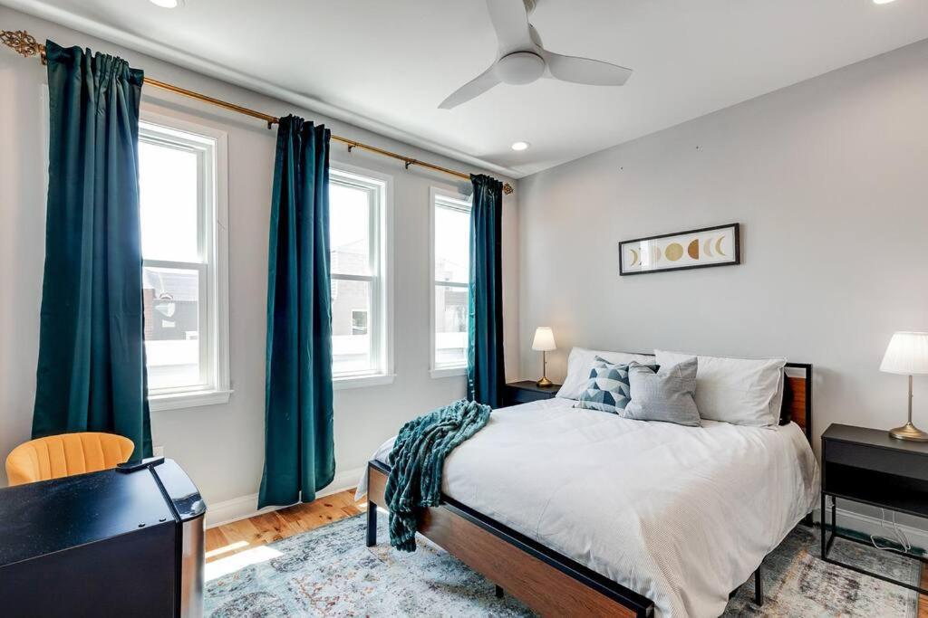 Trendy Fairmount Gem-5 Star Location, Roof Deck, Parking, Gr8 For Families *