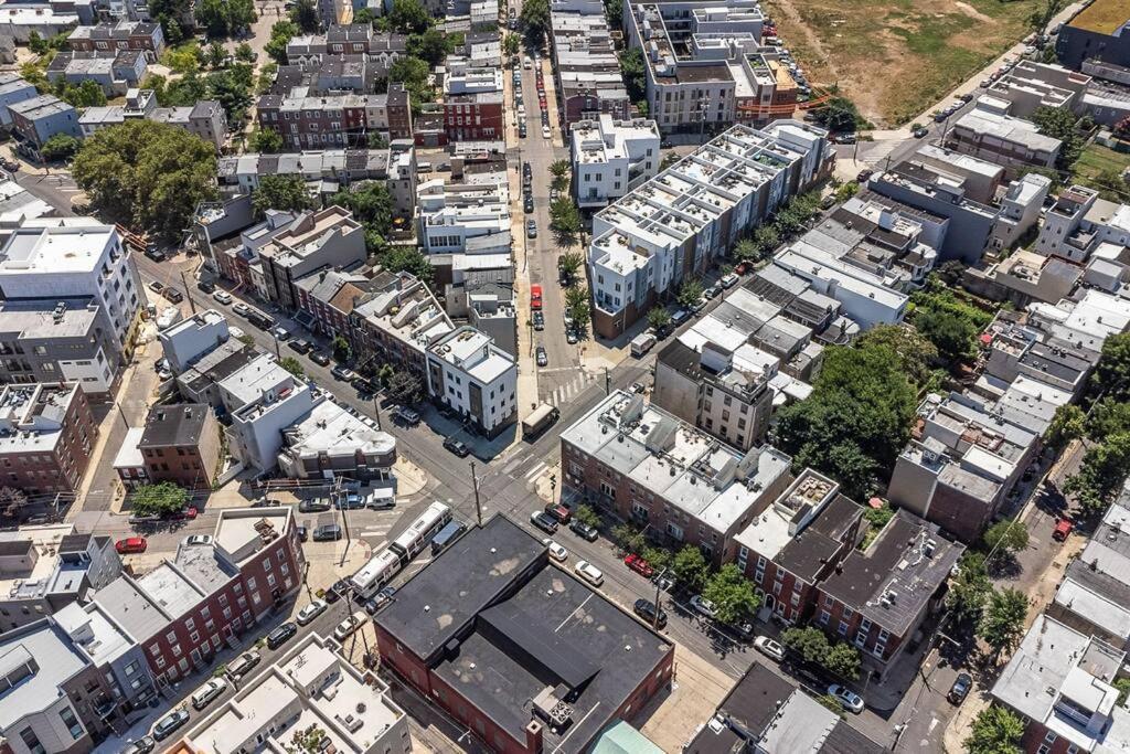 Trendy Fairmount Gem-5 Star Location, Roof Deck, Parking, Gr8 For Families * Philadelphia