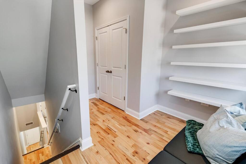 Trendy Fairmount Gem-5 Star Location, Roof Deck, Parking, Gr8 For Families * Philadelphia