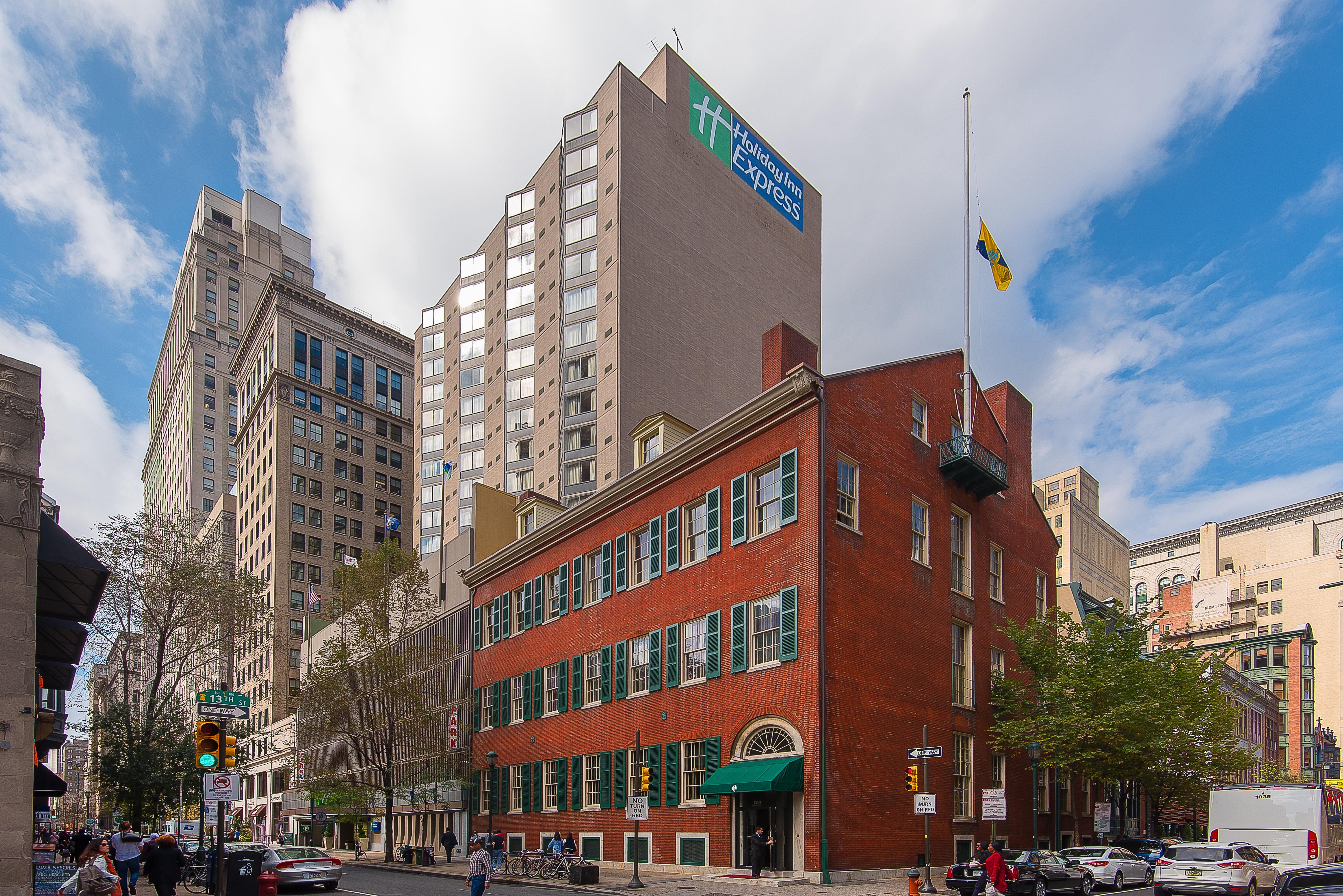 Holiday Express Philadelphia-midtown By Ihg 3*