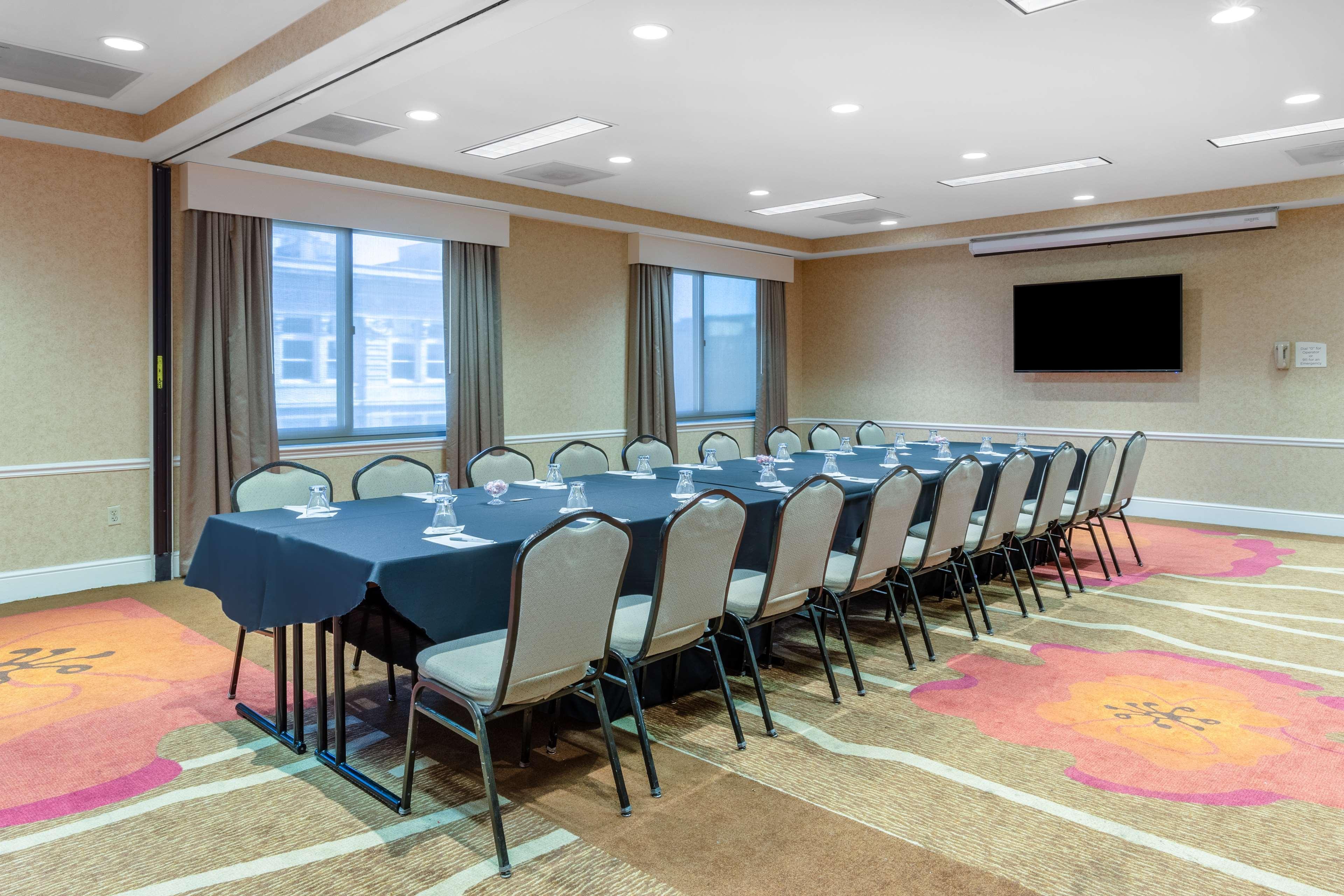 Hotel Hilton Garden Center Philadelphia